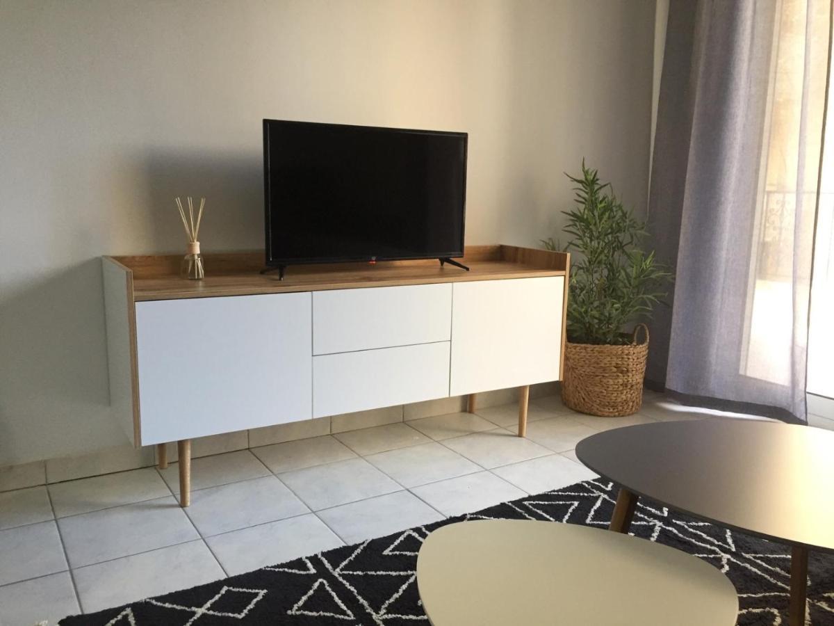 Nikoletta'S Home 2 Komotiní Eksteriør bilde